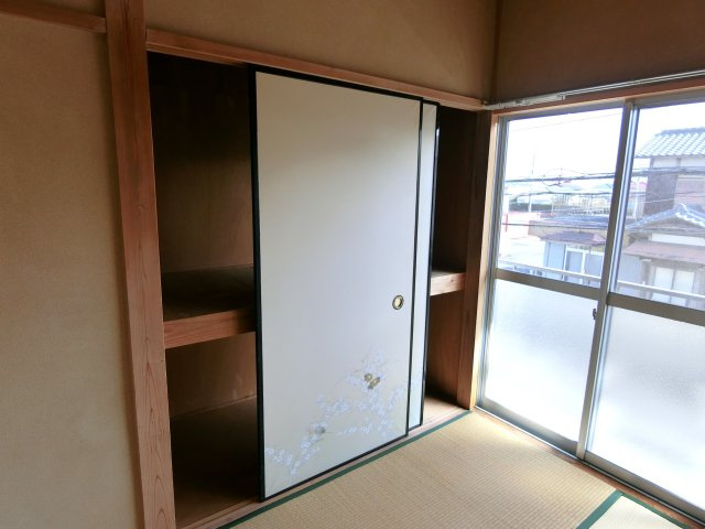 和光ハイツの収納