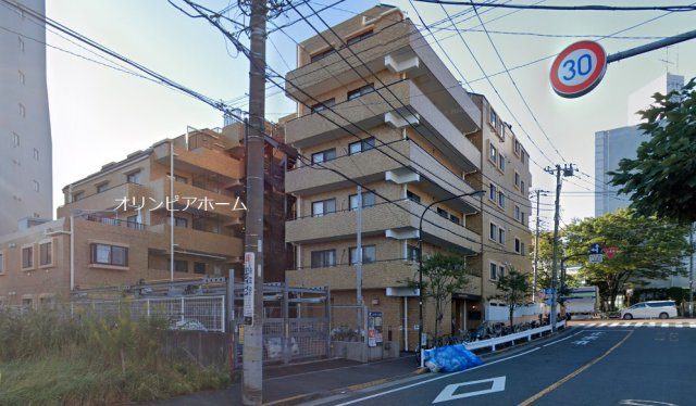 ライオンズマンション平井　3階　リ　ノベーション済 エアコン2基付の外観