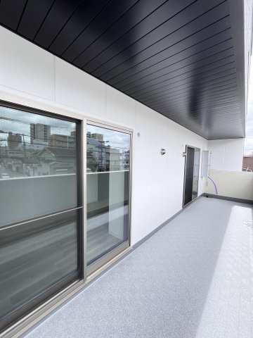 大阪市城東区鴫野東３丁目の賃貸マンションのバルコニー