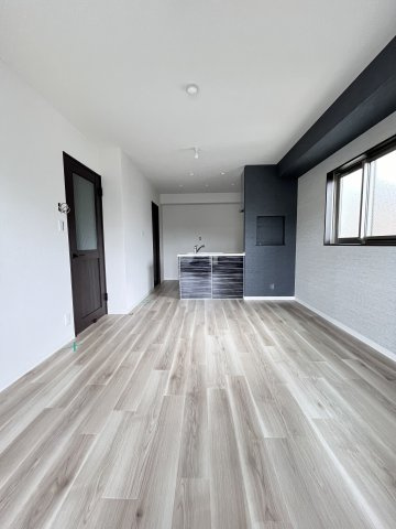 大阪市城東区鴫野東３丁目の賃貸マンションの居間・リビング