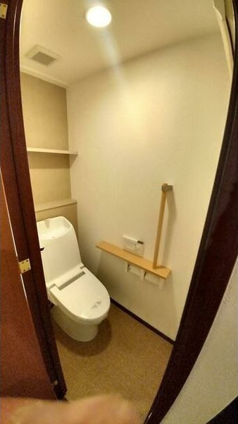 コンソラーレ上町台Ⅱのトイレ