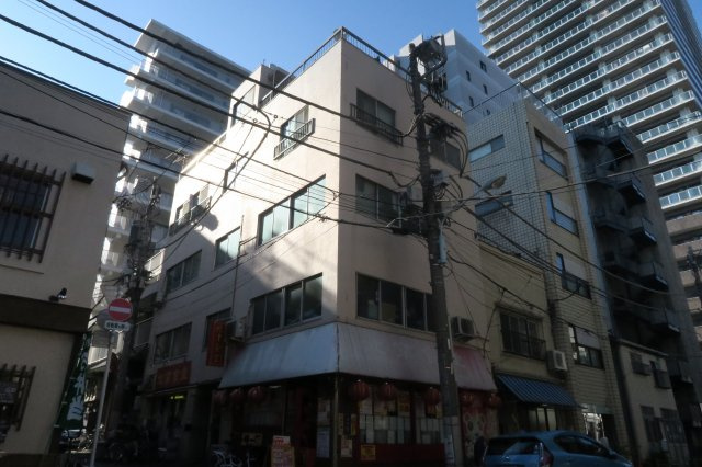 江橋ビルの外観