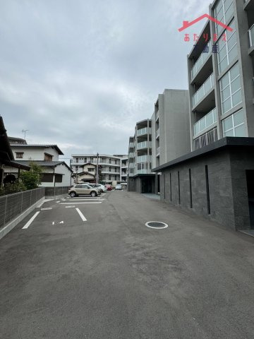  リバティ12の駐車場