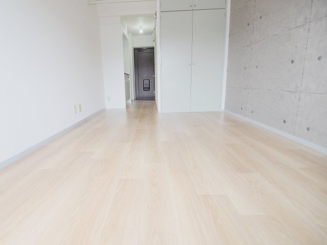 クレスト曽根の居間・リビング