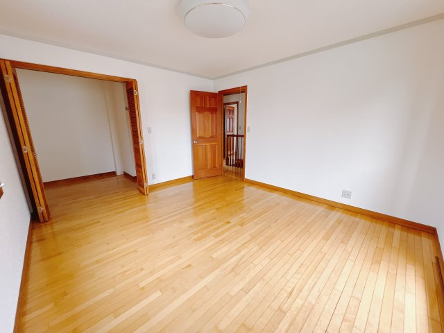 【中古戸建】熊谷市瀬南の洋室|■2階洋室