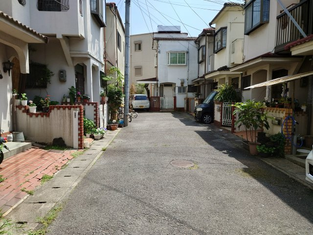 【前面道路含む現地写真】 | 山科区大宅甲ノ辻町　中古戸建
