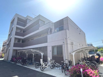 【その他共用部分】 | ゼファー上石　13730 | 敷地内にバイク置き場もあります(^^)/