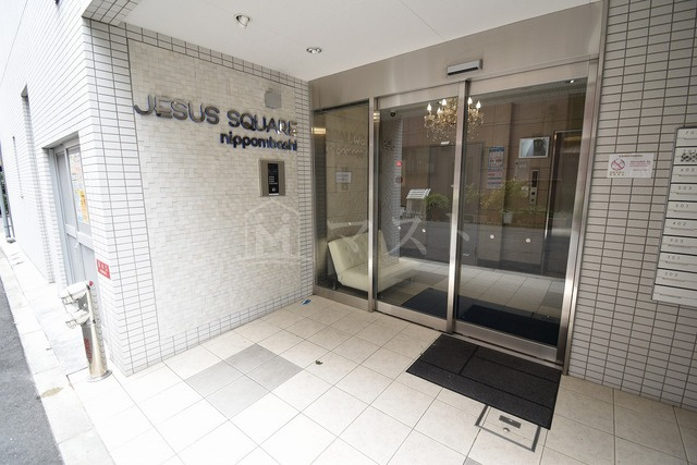 JESUS SQUARE nippombashiのエントランス