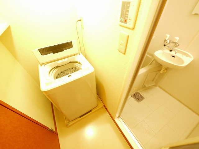 レオパレスＳＡＷＡＨの設備|室内洗濯機置き場