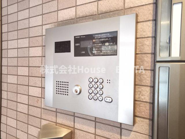 サンクラッソ三ノ宮加納町のエントランス
