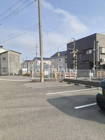 モンテフィールドⅠの駐車場