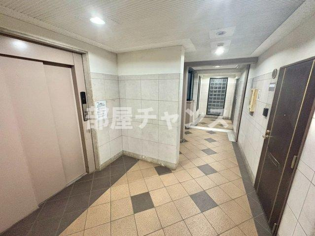 サンパティーク東片端の駐車場