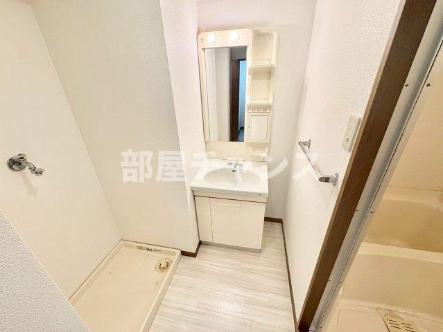 サンパティーク東片端の独立洗面台