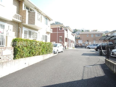 【駐車場】 | ヴィレッジハウスⅠ