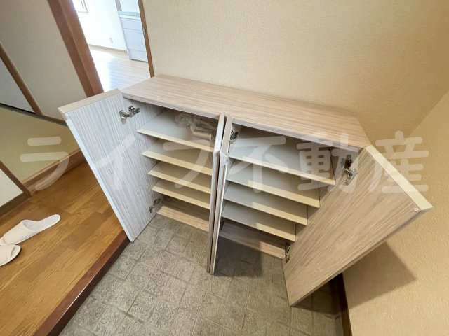 美和ハイツⅡの収納|専用の収納スペースです