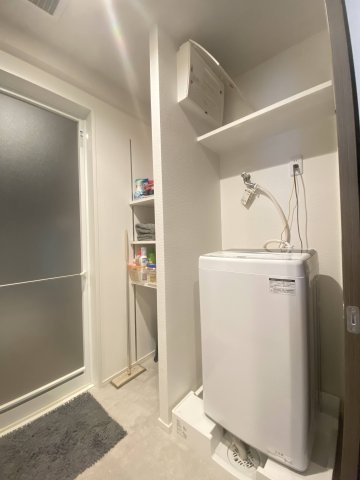 【洗面所】 | サンパーク玉名中央レジデンス | ☆タオルや洗剤等を置くスペースも確保できますね☆