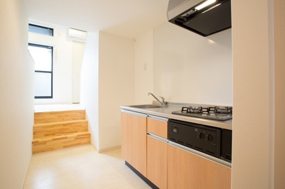 【内装】 | univers | 別号室の写真になります。現況優先。