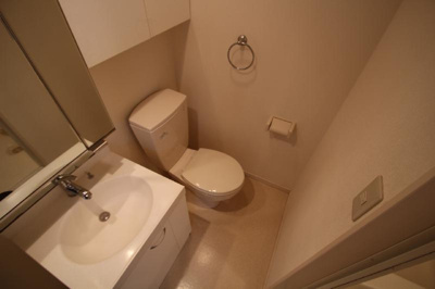 【洗面所】 | アラモード高木 | 別号室の写真になります。現況優先。