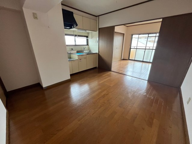 グレードタイム六甲の居間・リビング