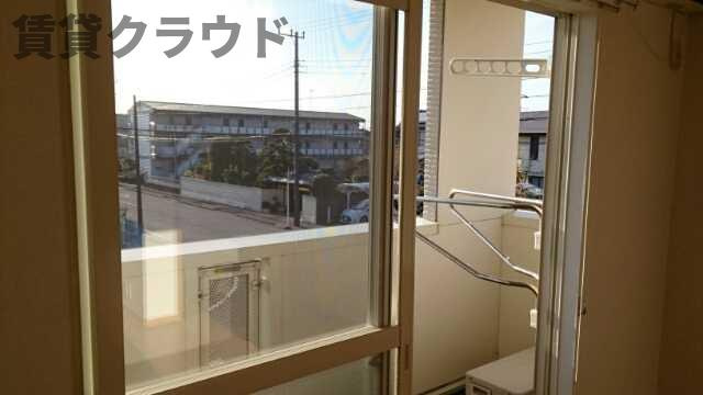 ネオス　ソイルのバルコニー|バルコニーがあります