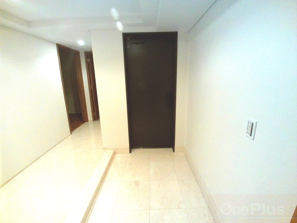 ザ・パークハウス芦屋川の玄関