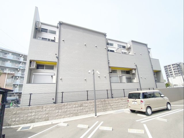 グランファースト箱崎の外観|土地面積166.83㎡、建物面173.14㎡