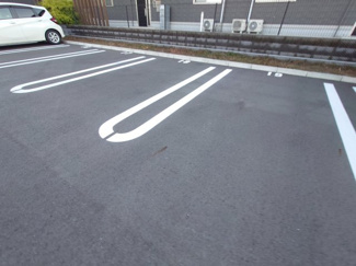 【駐車場】
