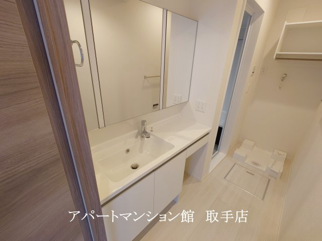 Lien KAISEI（リアン カイセイ）の独立洗面台