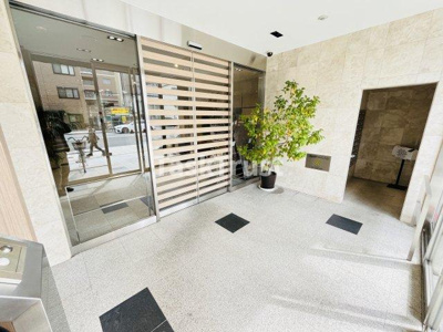 【エントランス】 | BROU上町台