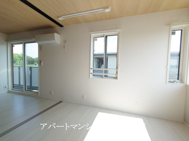 Lien KAISEI（リアン カイセイ）の居間・リビング