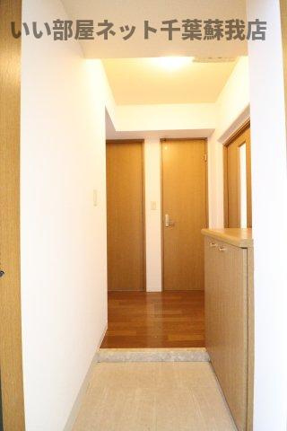ハイツおゆみ野Ⅱの玄関|シンプルで使いやすい玄関です