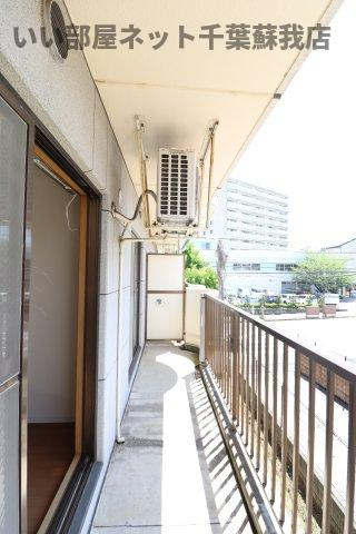 ハイツおゆみ野Ⅱのバルコニー|バルコニー付きのしっかり光が取り込める洋室です！