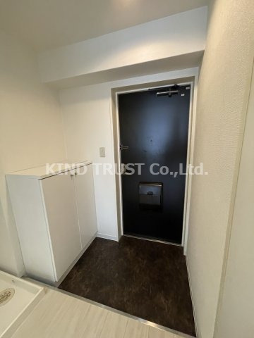 メゾンレッシュの玄関