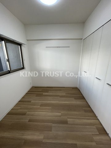 ポラリス松ヶ枝の洋室|きれいな洋室です