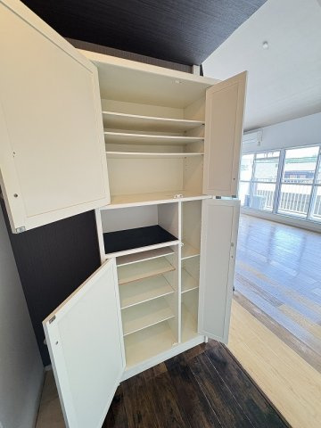 ホーキーポーキーの玄関|明るい玄関です