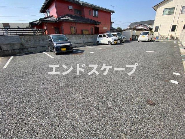 レグルスの駐車場|高崎、前橋、伊勢崎エリアのお部屋探しはエンドスケープまで！お客様の理想お聞かせ下さい♪