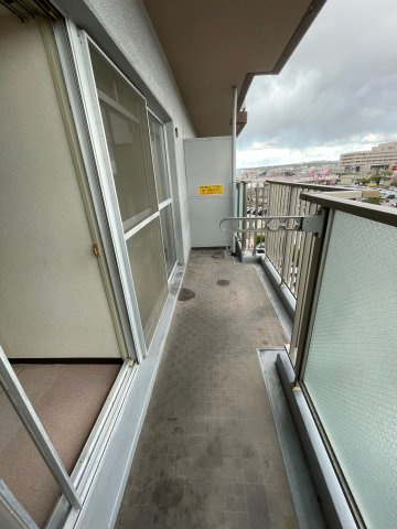 藤和明石公園ハイタウン1号棟のバルコニー