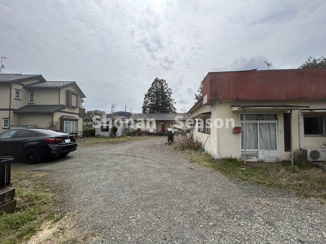 【前面道路含む現地写真】 | 仕事を変えずに地方移住で、夢のスローライフを手に入れませんか♪
豊かな自然と都市機能を併せ持つ！秦野市エリアで土地をお探しなら、ぜひお見逃しのない様ご検討下さいね。