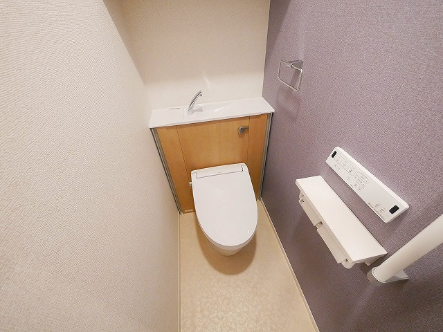 万葉まほら荘のトイレ|ゆったりとした空間のトイレです