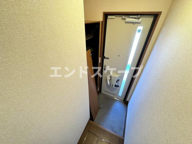 ドムスレジーナ　Ｂの玄関|高崎、前橋、伊勢崎エリアのお部屋探しはエンドスケープまで！お客様の理想お聞かせ下さい♪