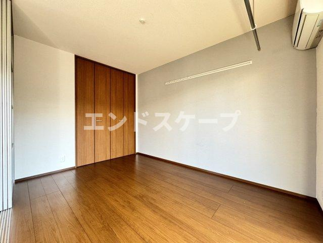 ドムスレジーナ　Ｂの居間・リビング|高崎、前橋、伊勢崎エリアのお部屋探しはエンドスケープまで！お客様の理想お聞かせ下さい♪