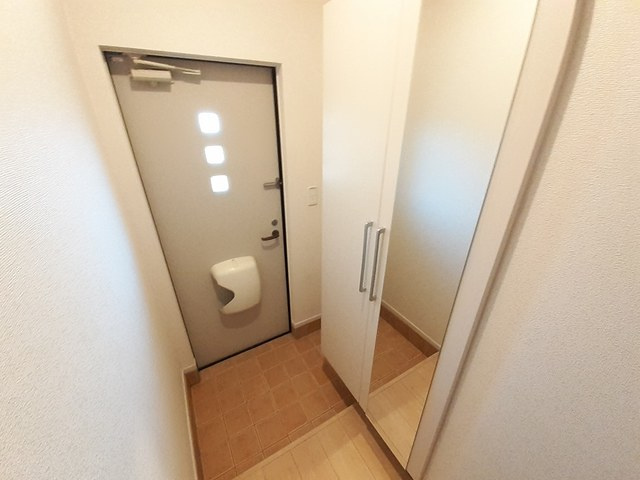 サフィール　Ｃの玄関|玄関