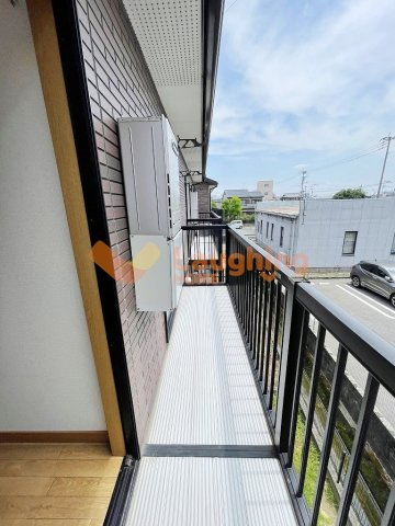 アネックス安武のバルコニー|開放的で明るい空間を演出してくれるバルコニーです