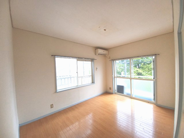 ハイムサンロード東松山の洋室