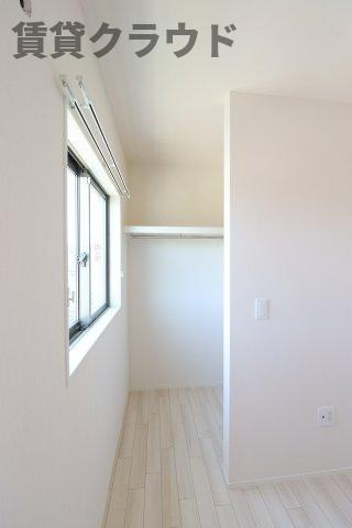 さくらベールの収納|洋服はもちろん、その他の荷物も収納可能♪