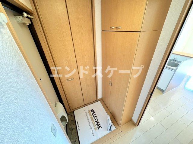 アイリスの玄関|高崎、前橋、伊勢崎エリアのお部屋探しはエンドスケープまで！お客様の理想お聞かせ下さい♪