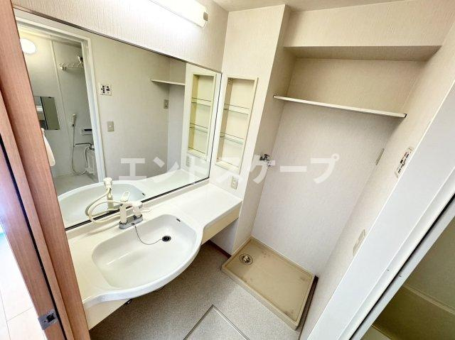 アイリスの洗面所|高崎、前橋、伊勢崎エリアのお部屋探しはエンドスケープまで！お客様の理想お聞かせ下さい♪
