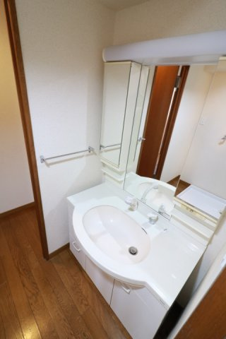 【洗面所】