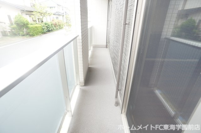 菊池郡菊陽町大字津久礼のアパートのバルコニー