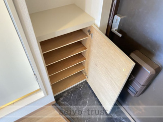 【玄関】 | サウスヒルズ